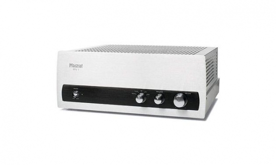 Magnat RV1 Amplifier photo